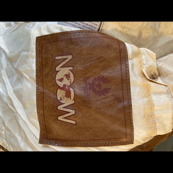 Belstaff Leather Stylish Bomber - Picture 10 of 10